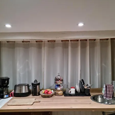 Chateau De La Cressonniere Bed & Breakfast